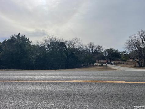 7321 State Highway 173 Bandera TX 78003