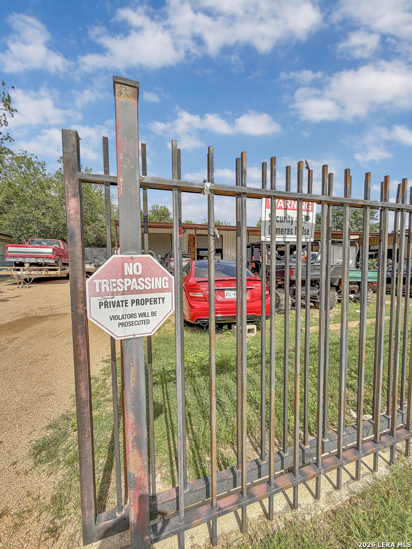 5690 Easterling San Antonio TX 78251