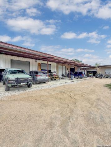 5690 Easterling San Antonio TX 78251