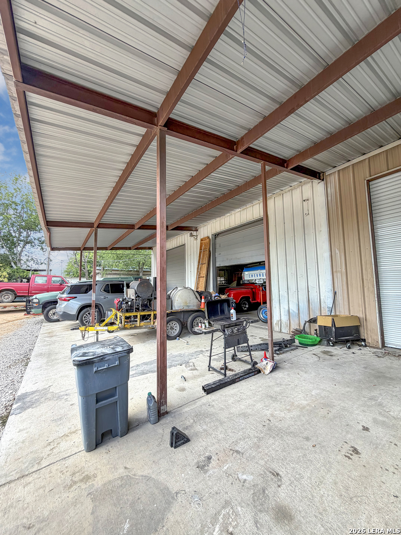 5690 Easterling San Antonio TX 78251