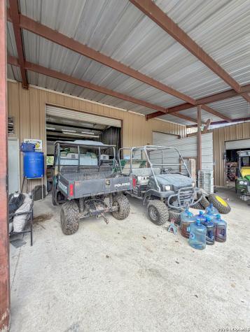 5690 Easterling San Antonio TX 78251