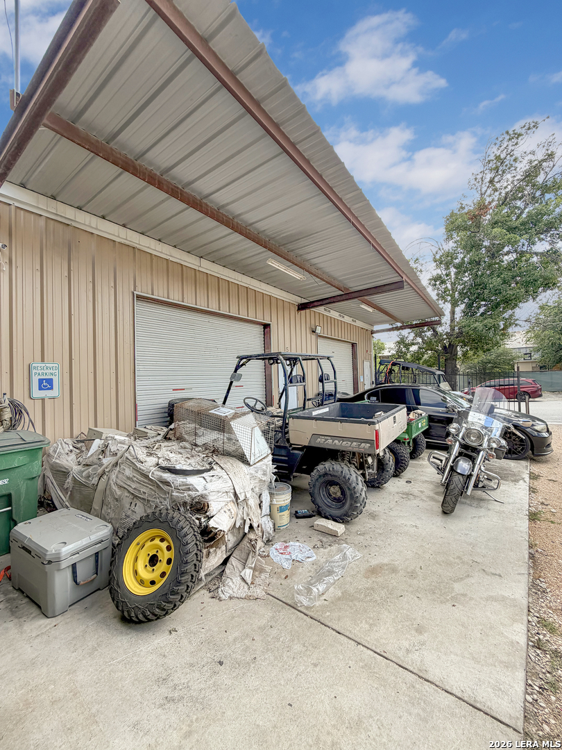 5690 Easterling San Antonio TX 78251