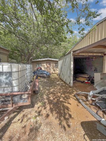 5690 Easterling San Antonio TX 78251