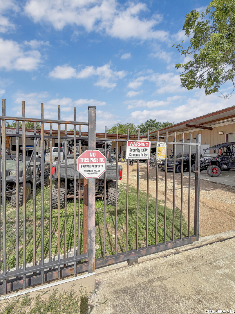5690 Easterling San Antonio TX 78251