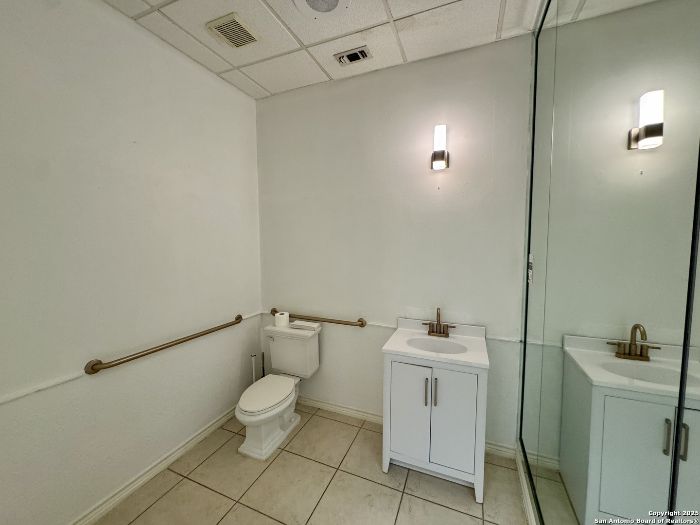 104 Gallery Circle San Antonio TX 78258