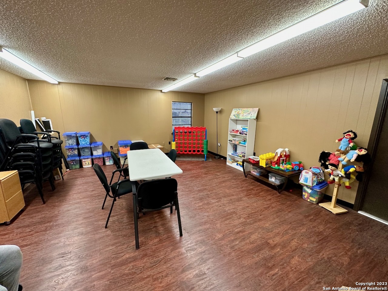 1010 Zanderson Avenue Jourdanton TX 78026