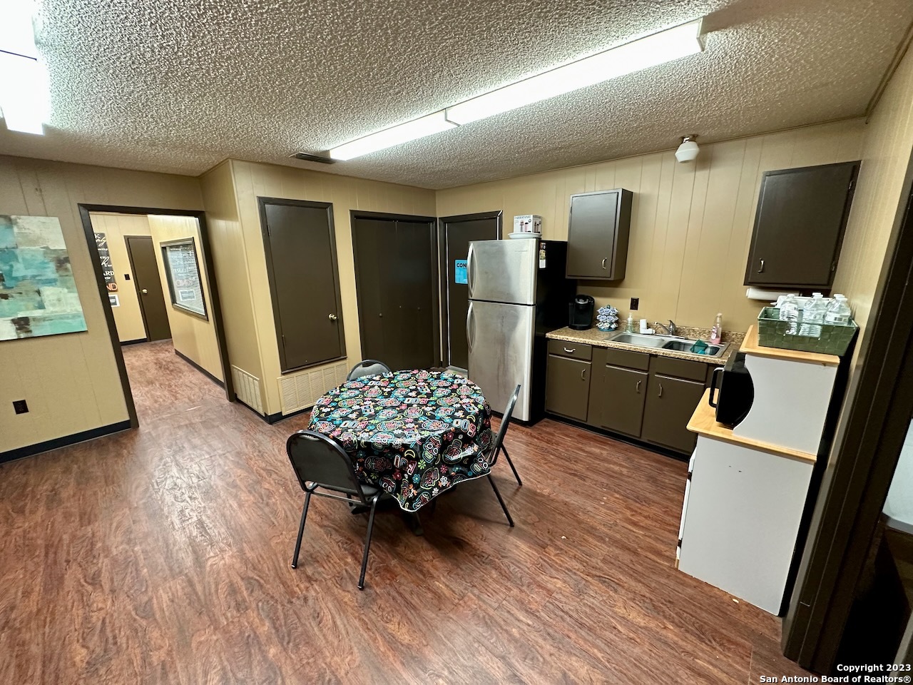 1010 Zanderson Avenue Jourdanton TX 78026