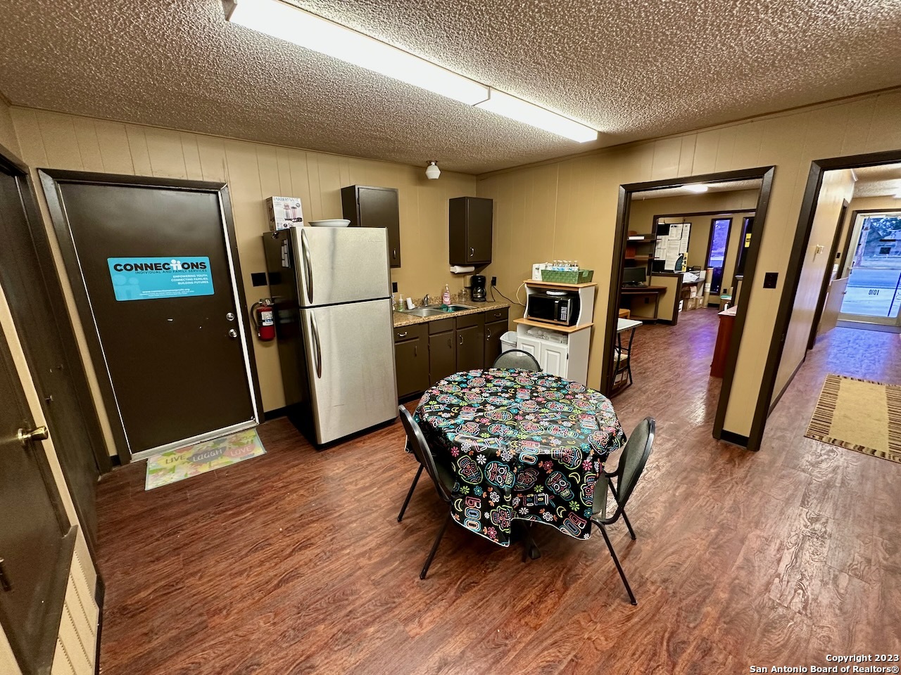 1010 Zanderson Avenue Jourdanton TX 78026