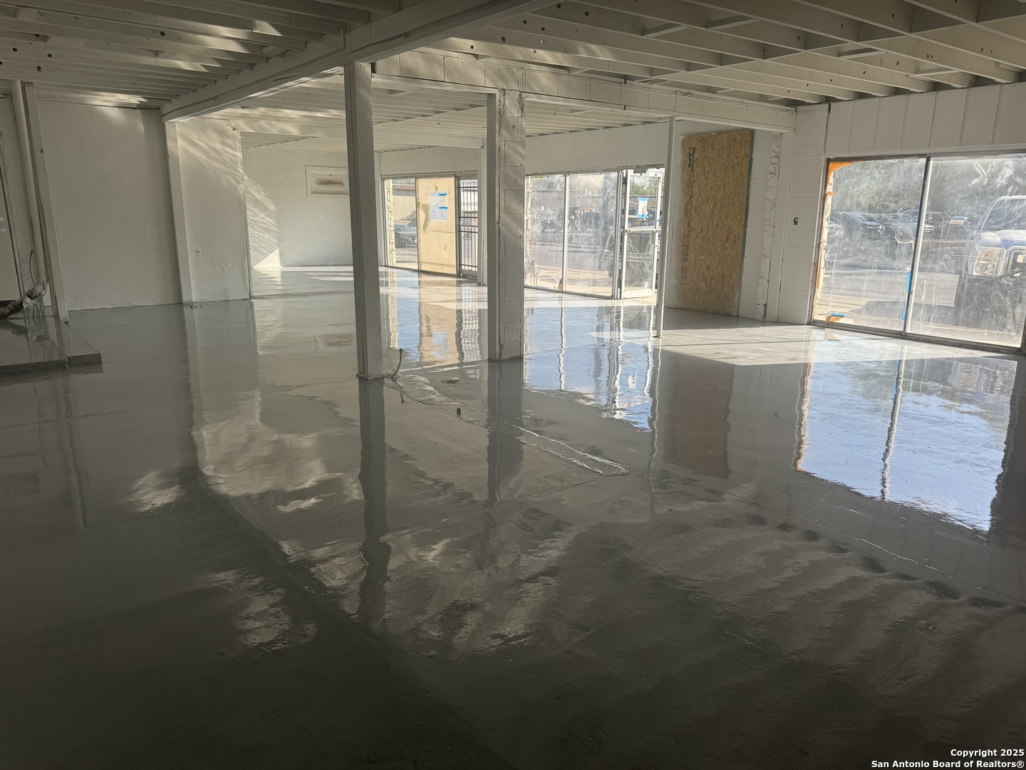 655 Cupples Road San Antonio TX 78237