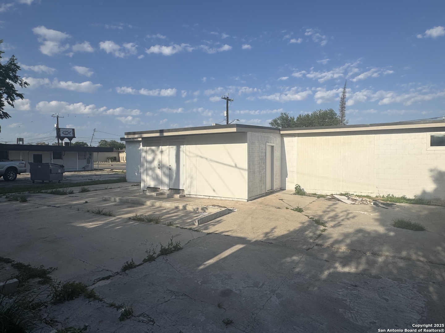 655 Cupples Road San Antonio TX 78237