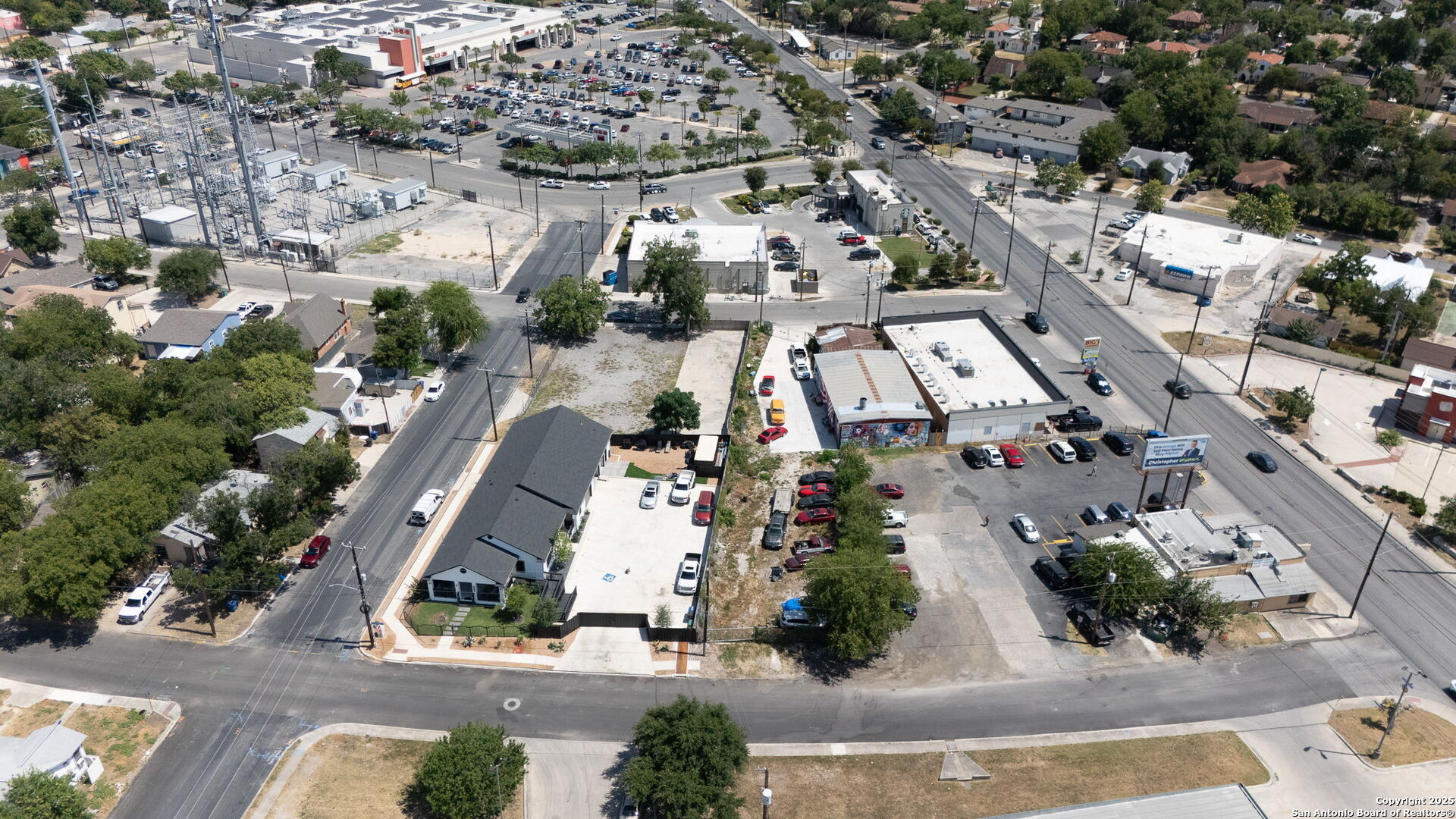 911 Viendo San Antonio TX 78201