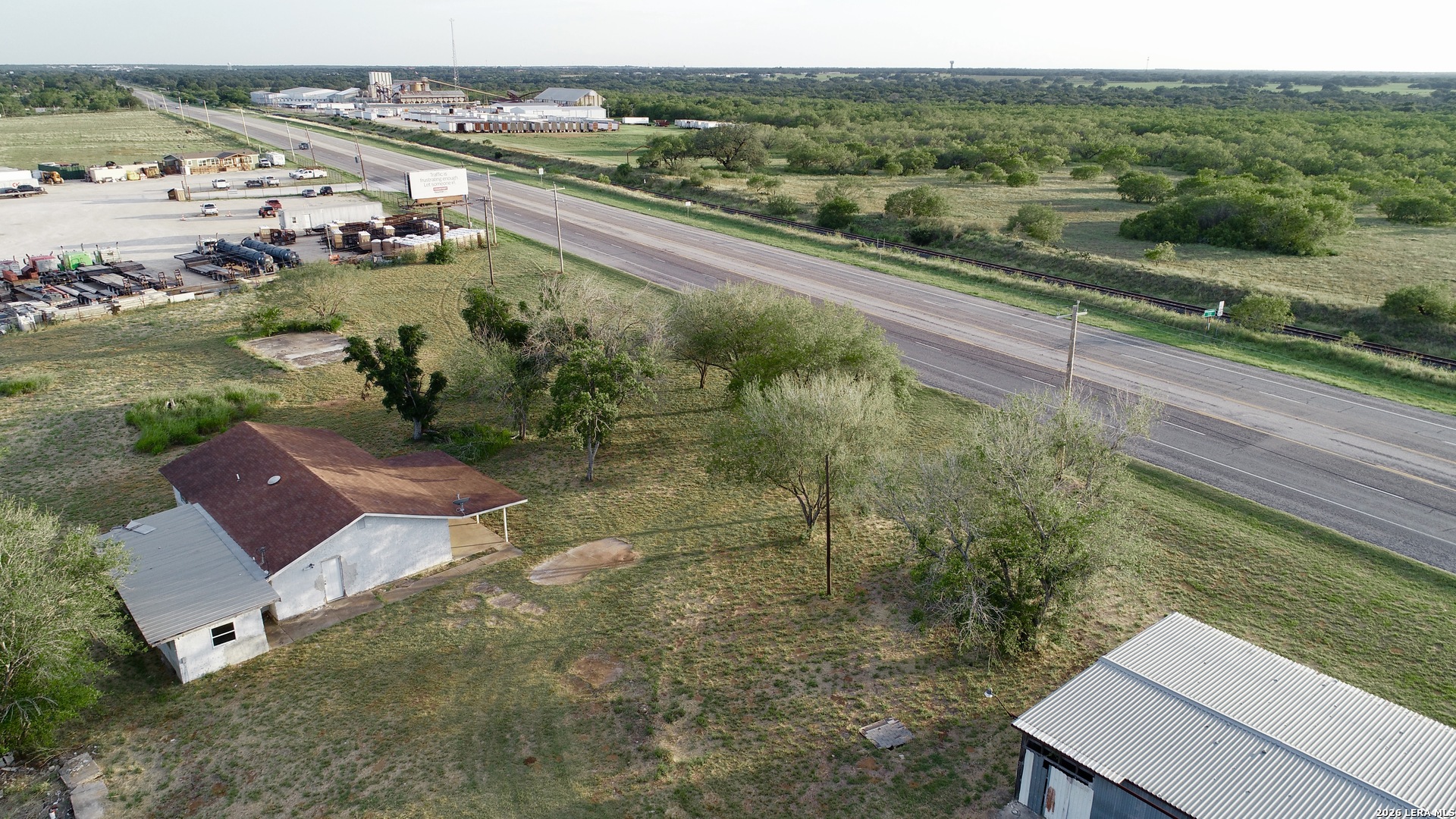 3768 Highway 281 Pleasanton TX 78064