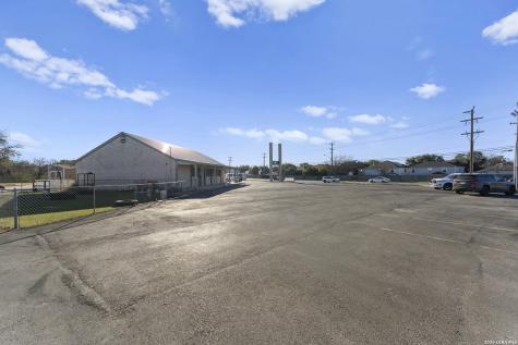 9585 Braun Road San Antonio TX 78254