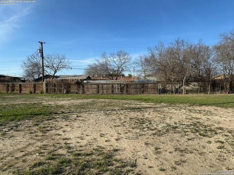 3998 Pleasanton Road San Antonio TX 78221