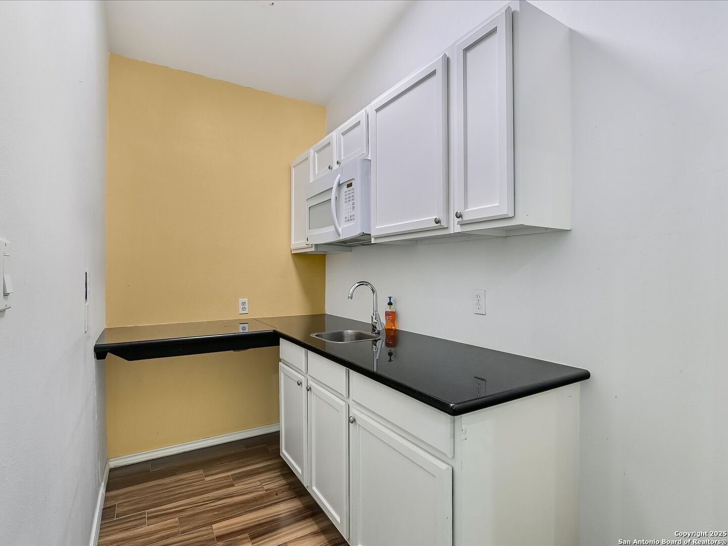 8265 Fredericksburg San Antonio TX 78229