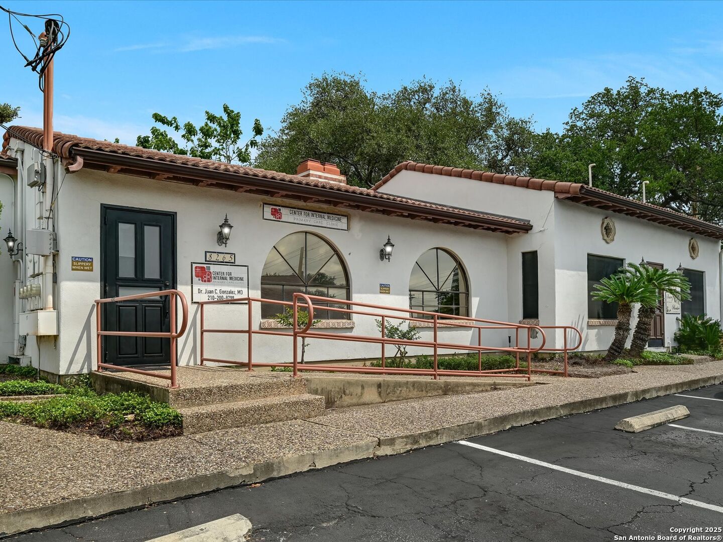 8265 Fredericksburg San Antonio TX 78229