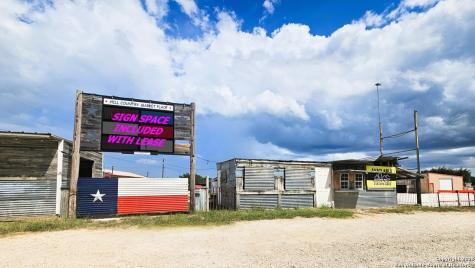 4951 Fm 1283 Pipe Creek TX 78063