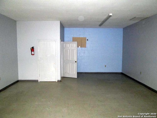 6353 W Commerce Street San Antonio TX 78237