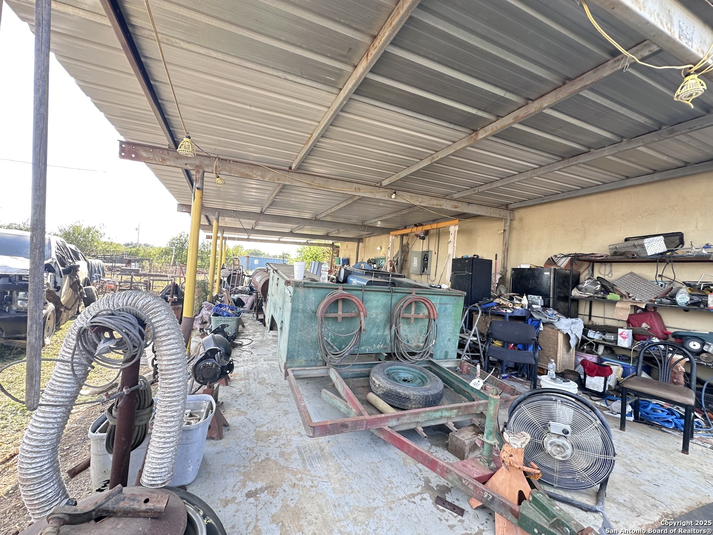 110 County Road 6840 Lytle TX 78052