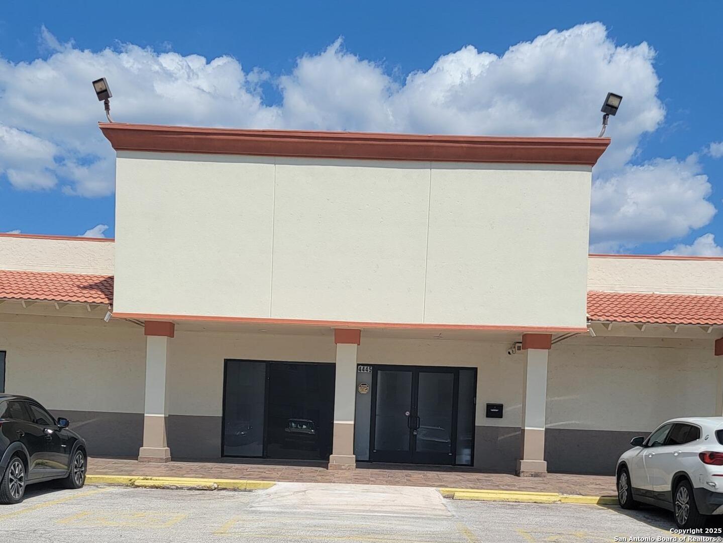 4445 Walzem San Antonio TX 78218