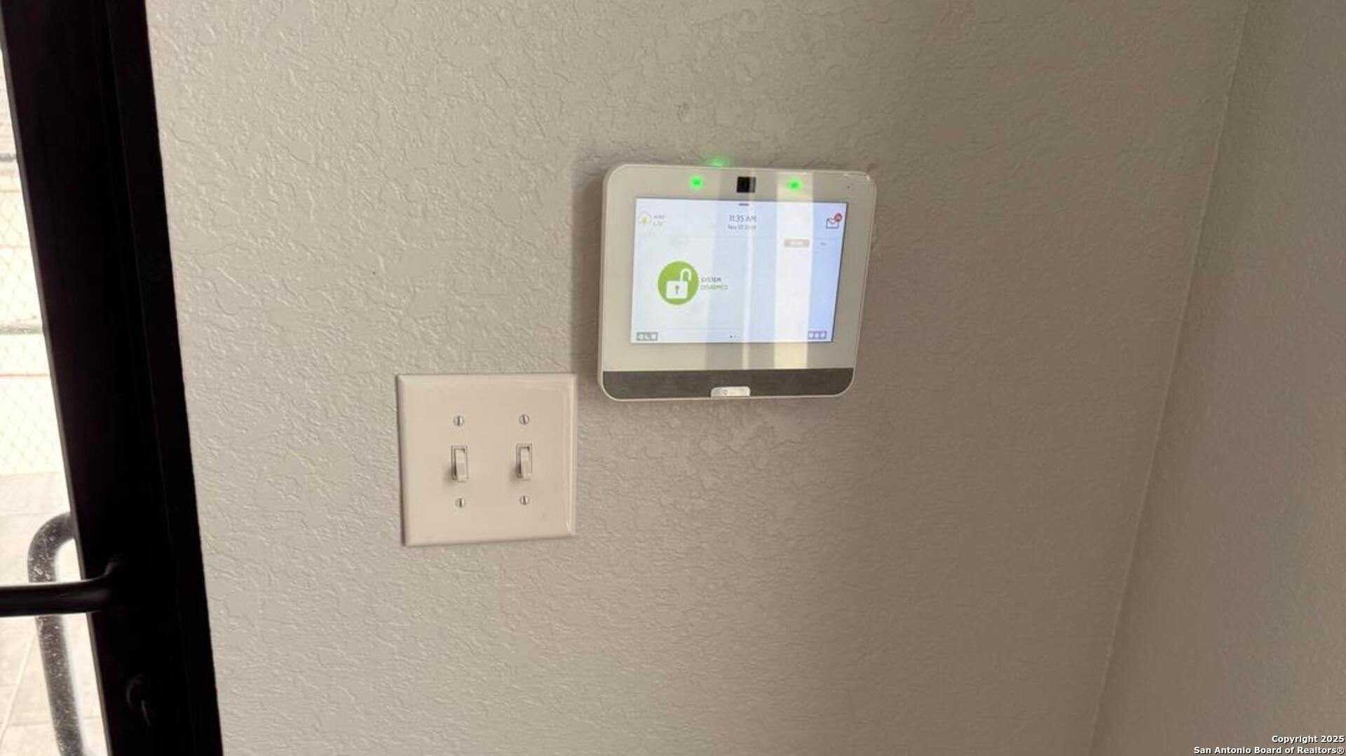 1443 W Hildebrand Avenue San Antonio TX 78201