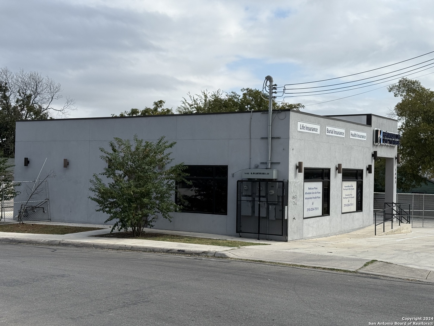 1443 W Hildebrand Avenue San Antonio TX 78201