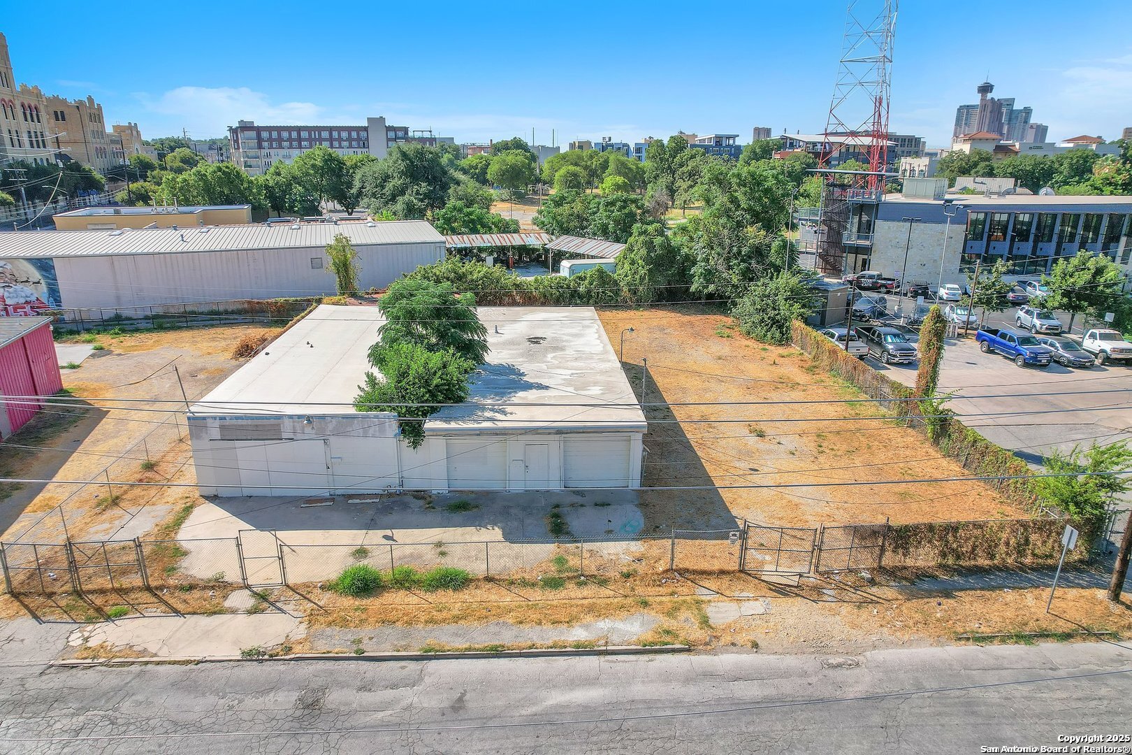 920 Dallas San Antonio TX 78215