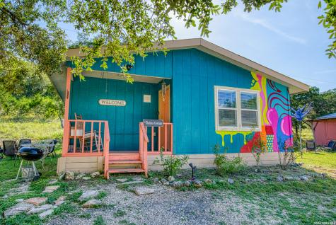 28213 N Us Highway 83 Concan TX 78838
