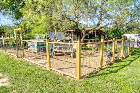 28213 N Us Highway 83 Concan TX 78838