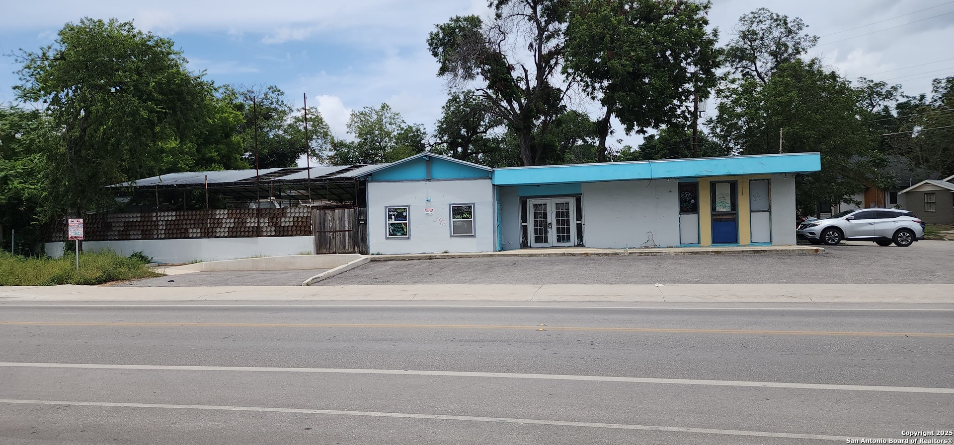 2909 N Saint Marys San Antonio TX 78212