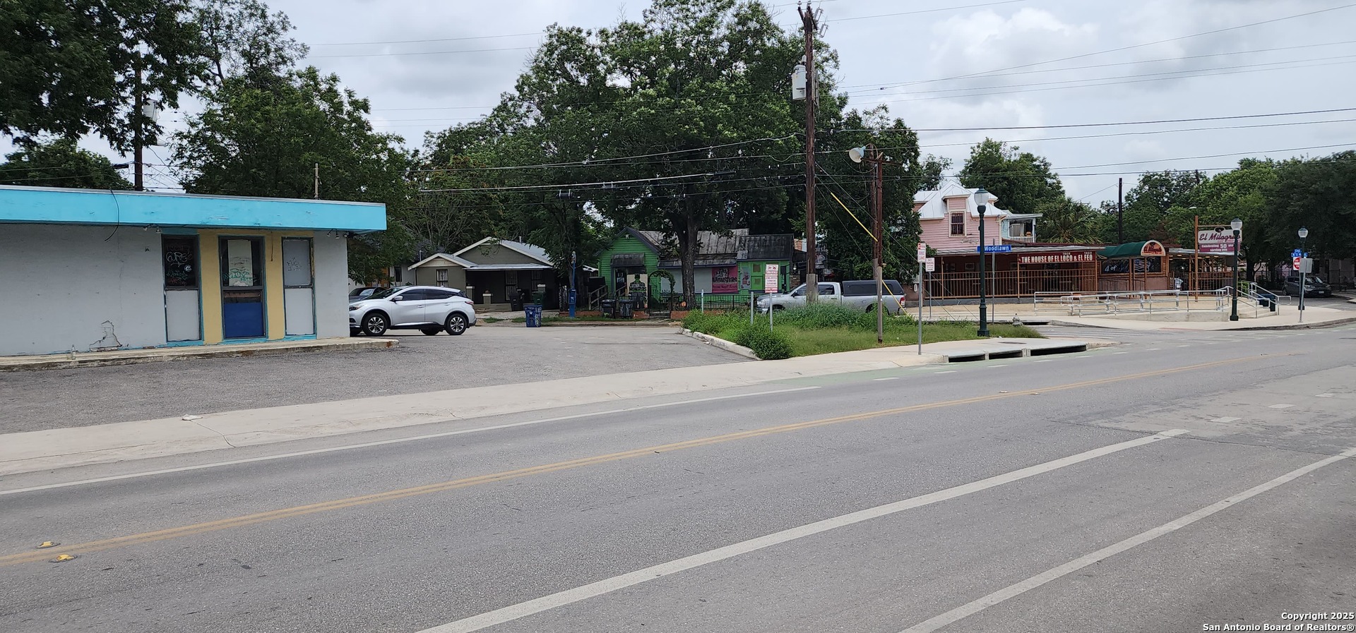 2909 N Saint Marys San Antonio TX 78212