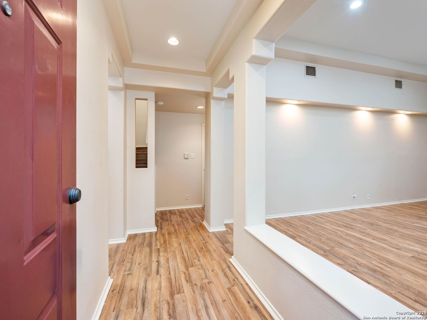 207 Grandview Alamo Heights TX 78209