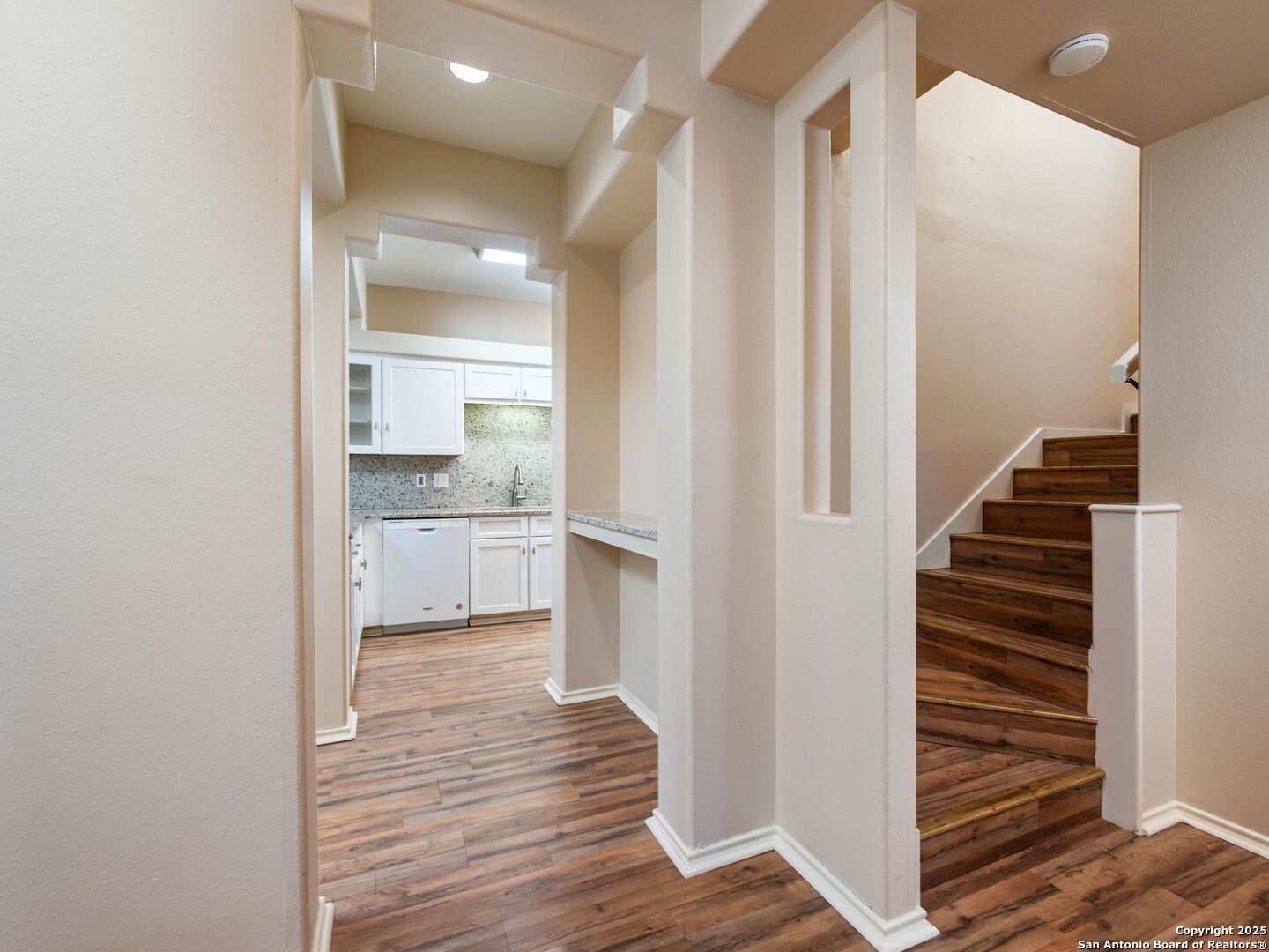 207 Grandview Alamo Heights TX 78209