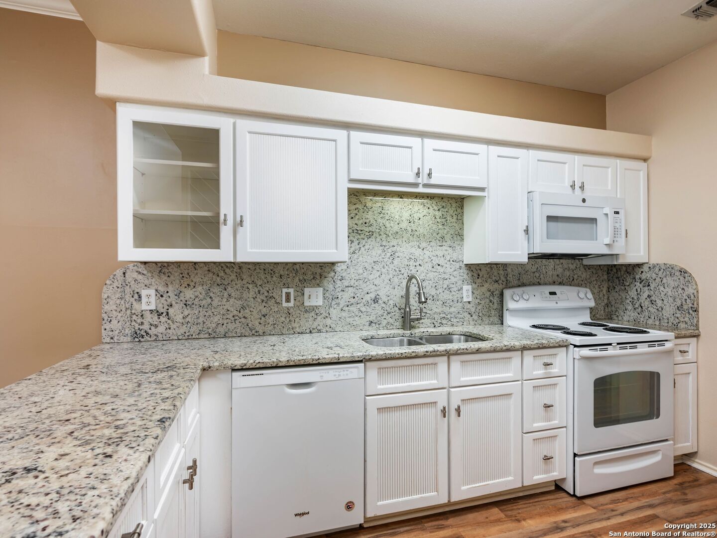 207 Grandview Alamo Heights TX 78209