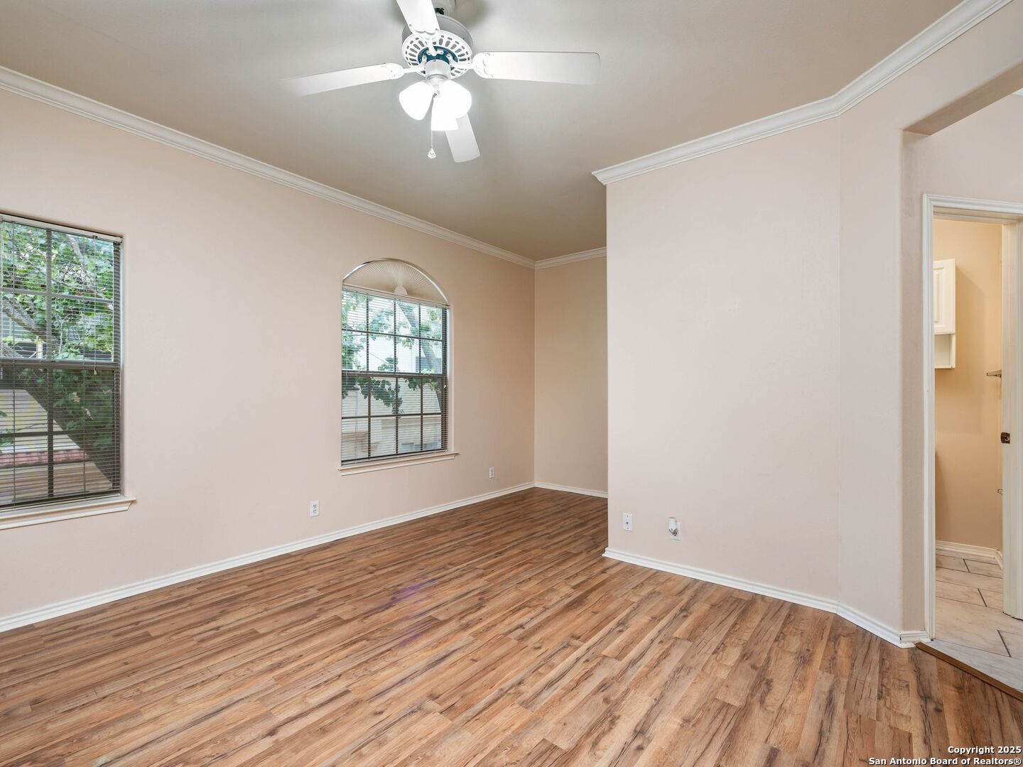 207 Grandview Alamo Heights TX 78209