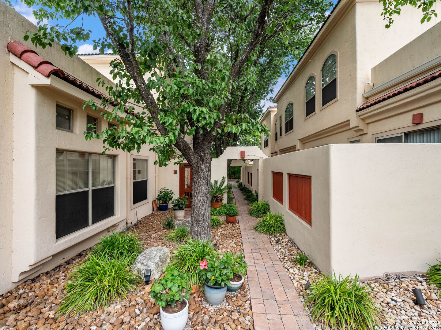 207 Grandview Alamo Heights TX 78209