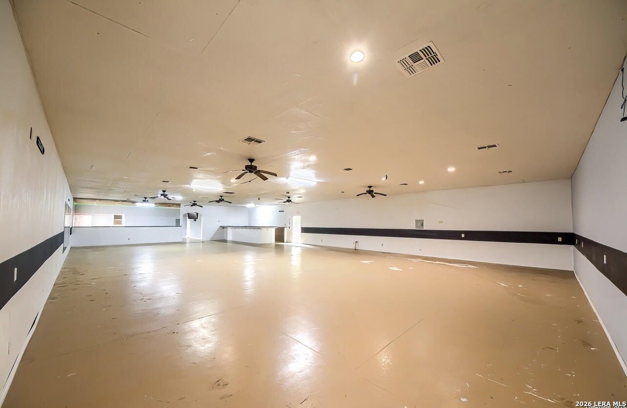 19015 K Street Somerset TX 78069