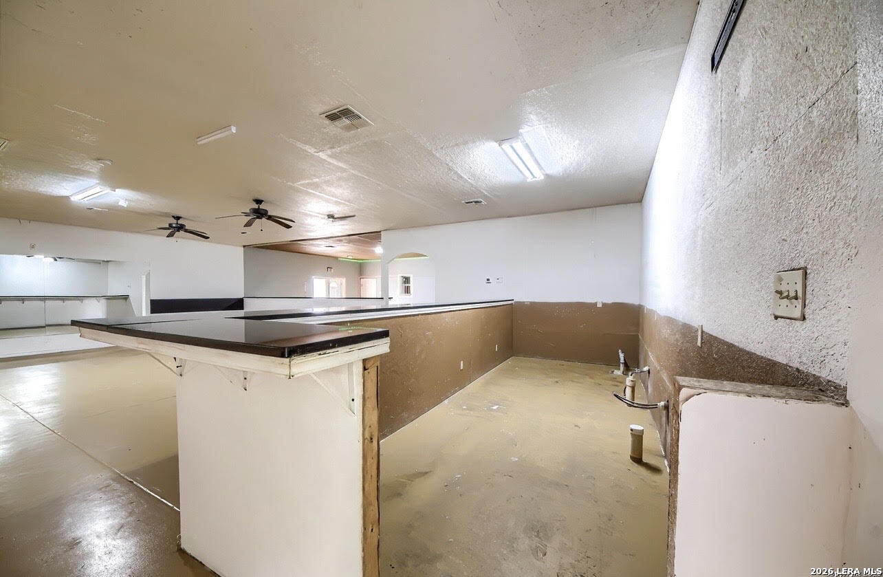 19015 K Street Somerset TX 78069