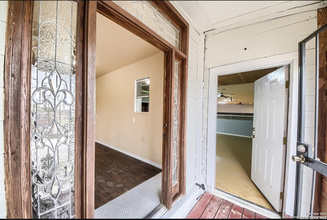 19015 K Street Somerset TX 78069