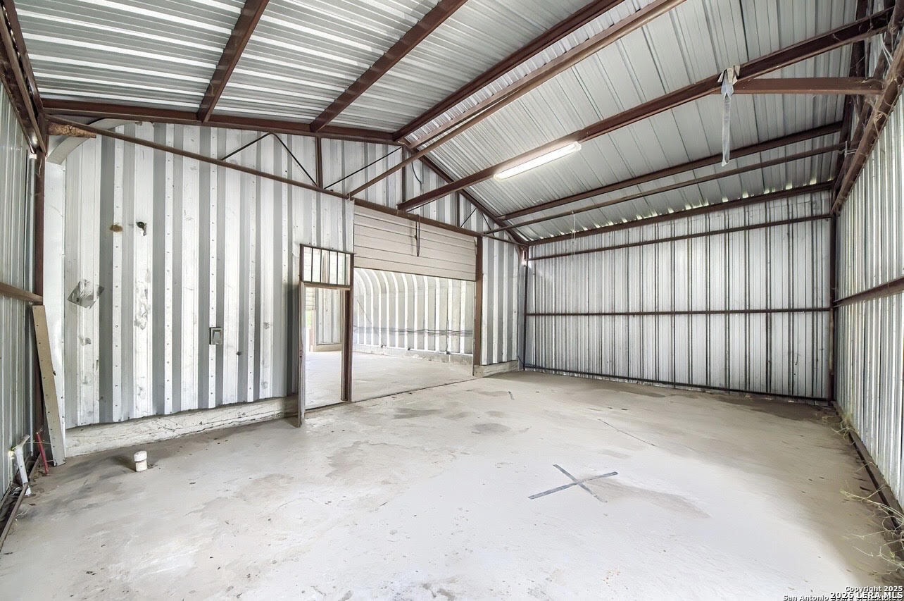 19015 K Street Somerset TX 78069