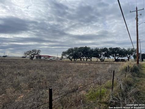 FM3150 & FM3350 Airport Pleasanton TX 78064