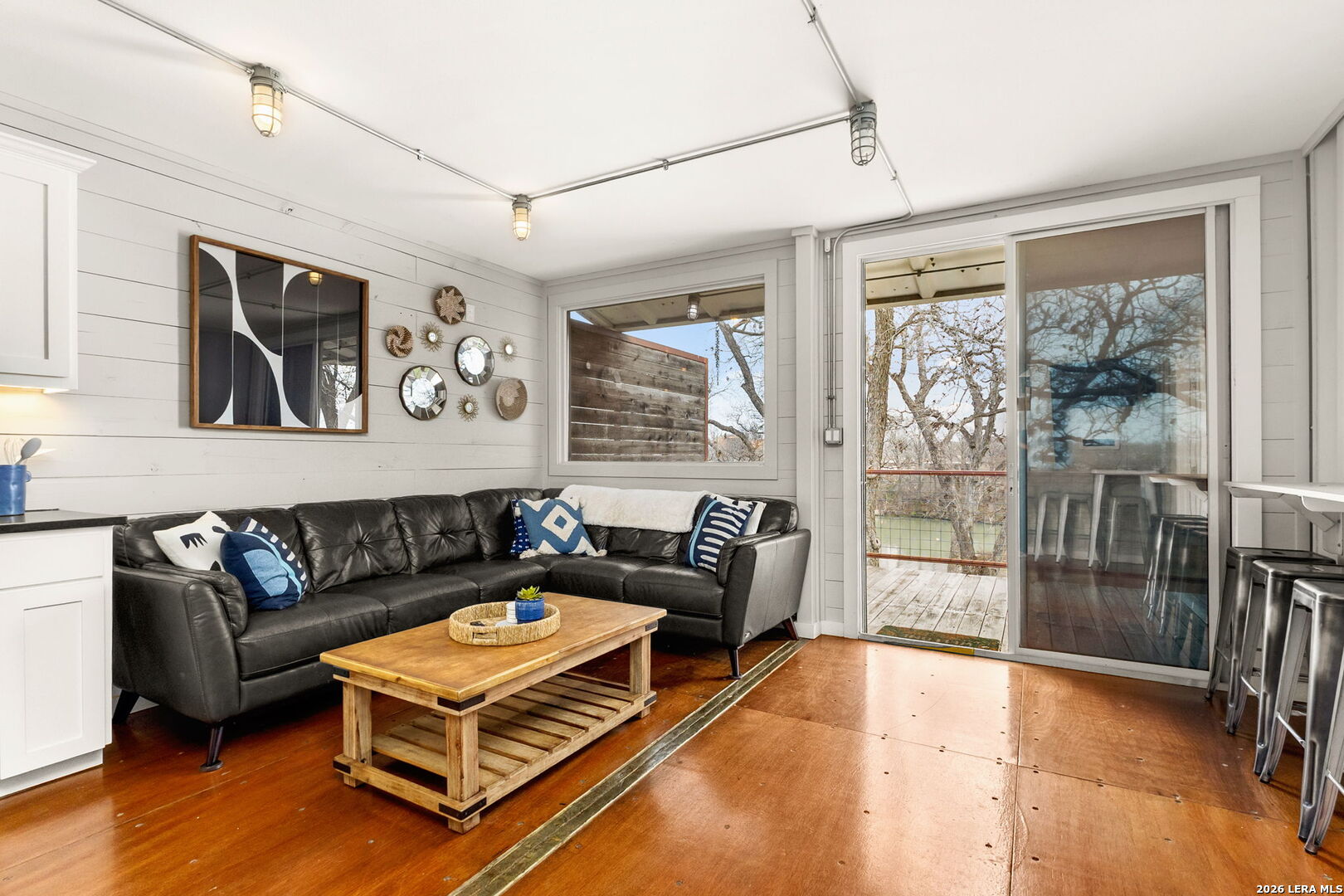 9035 Fm 725 Mcqueeney TX 78123