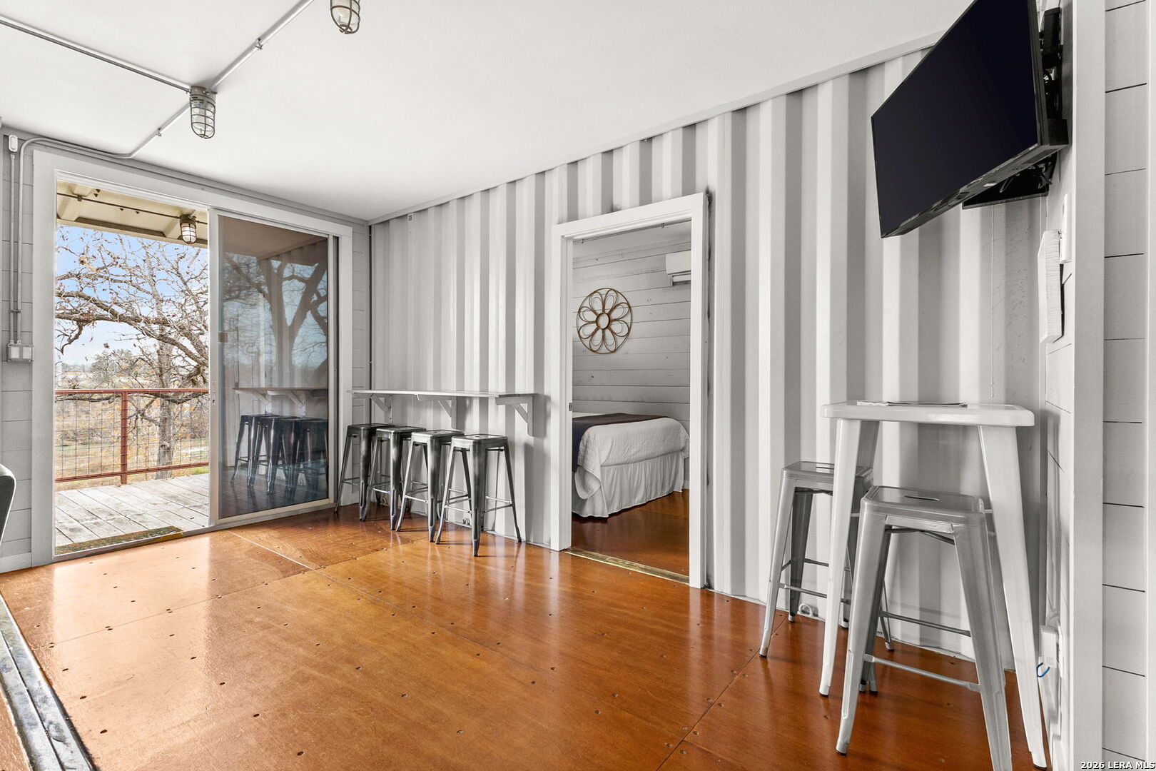 9035 Fm 725 Mcqueeney TX 78123