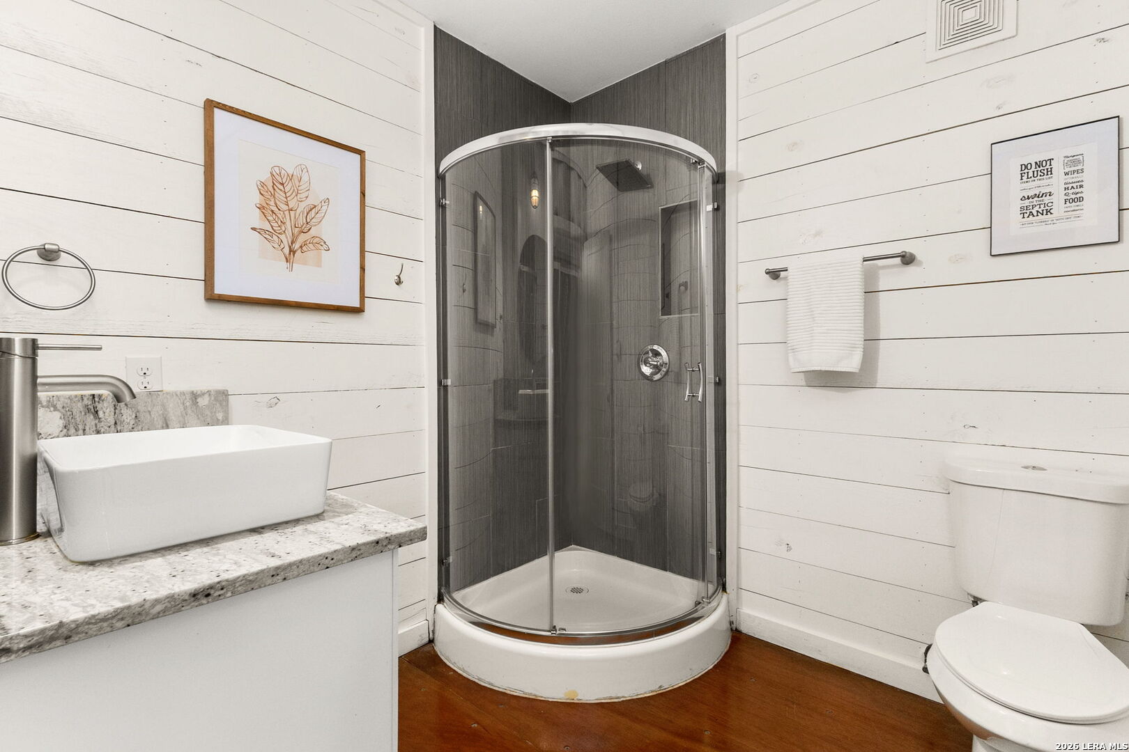 9035 Fm 725 Mcqueeney TX 78123