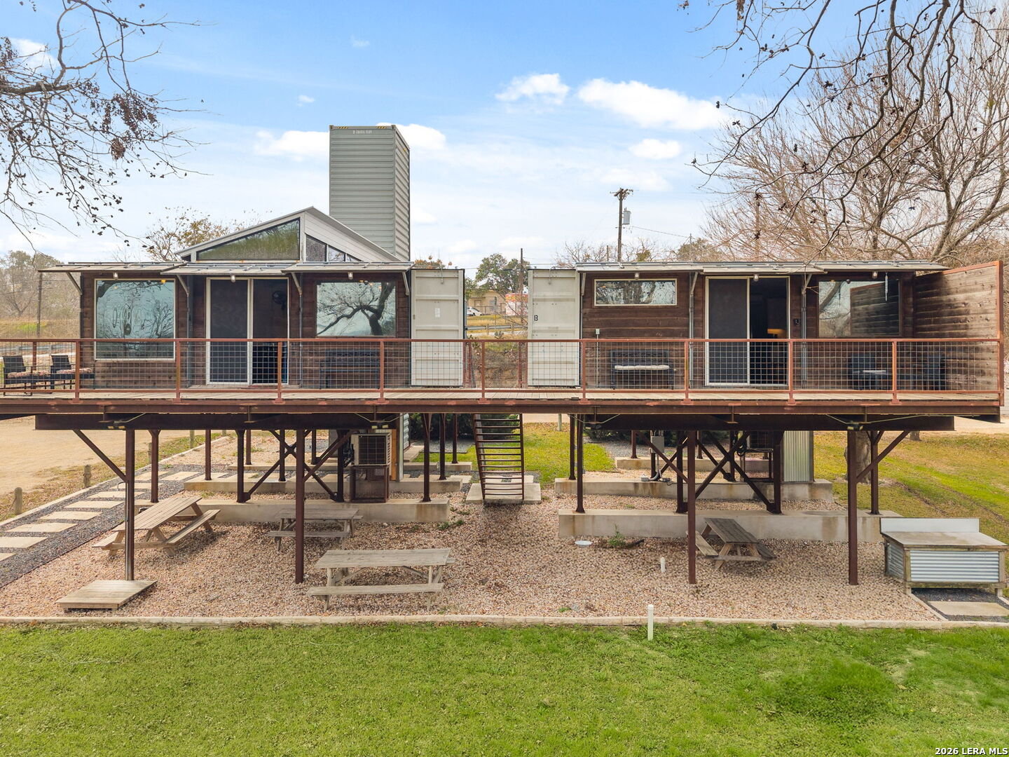 9035 Fm 725 Mcqueeney TX 78123