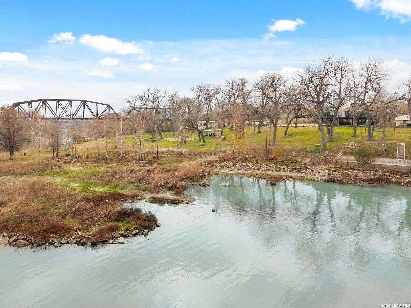 9035 Fm 725 Mcqueeney TX 78123