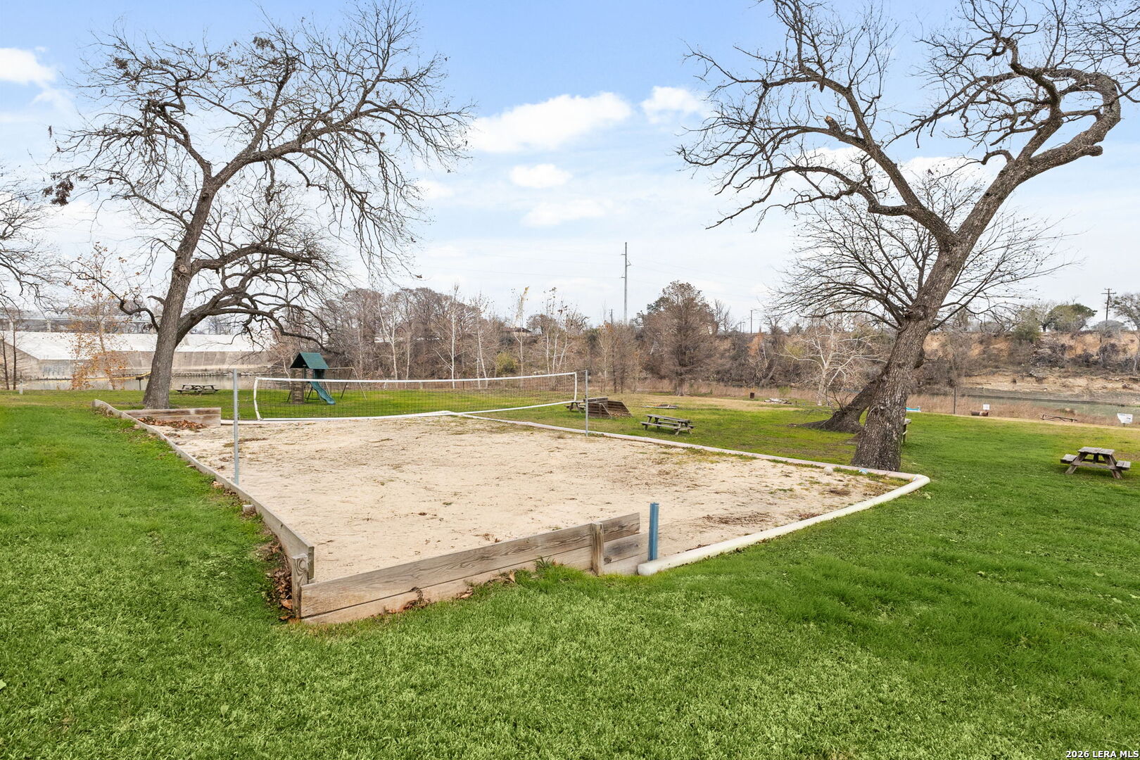 9035 Fm 725 Mcqueeney TX 78123