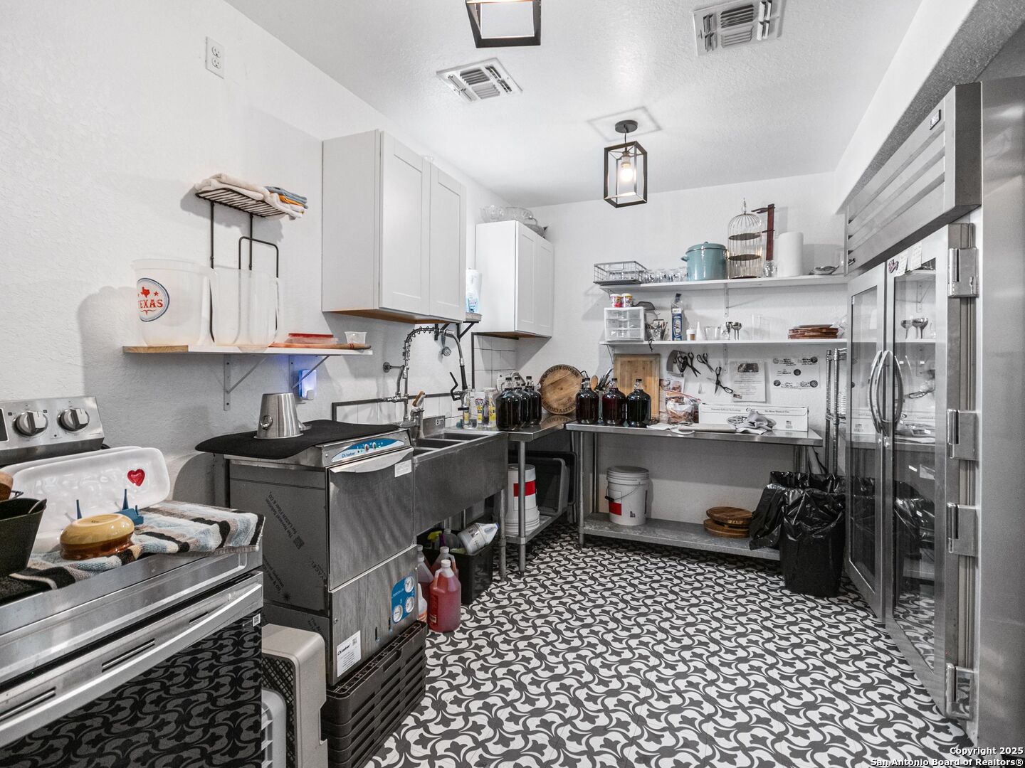 101 Durango Johnson City TX 78636