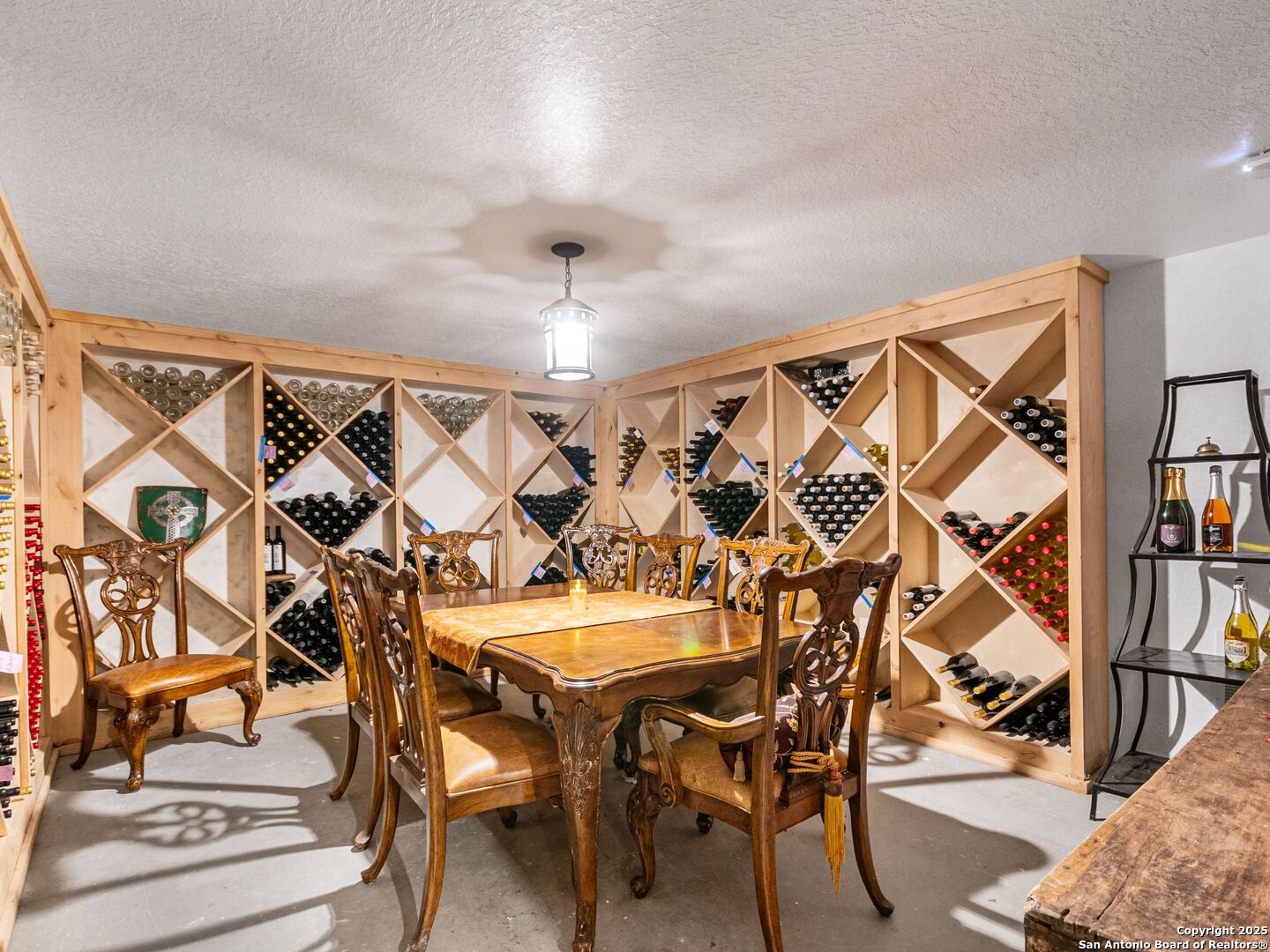 101 Durango Johnson City TX 78636