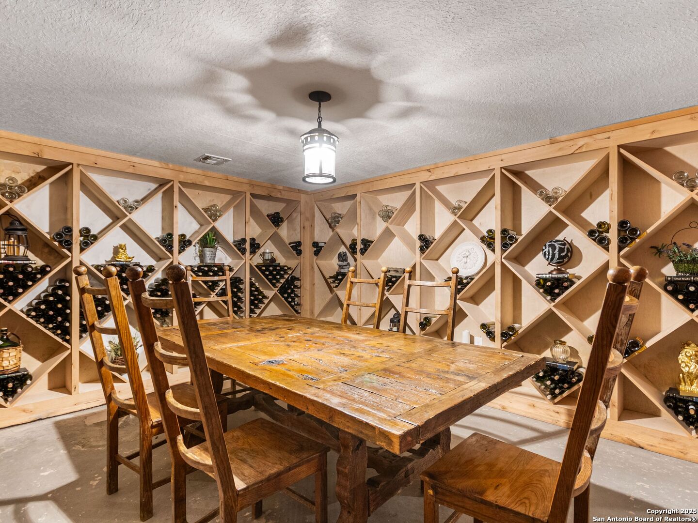 101 Durango Johnson City TX 78636